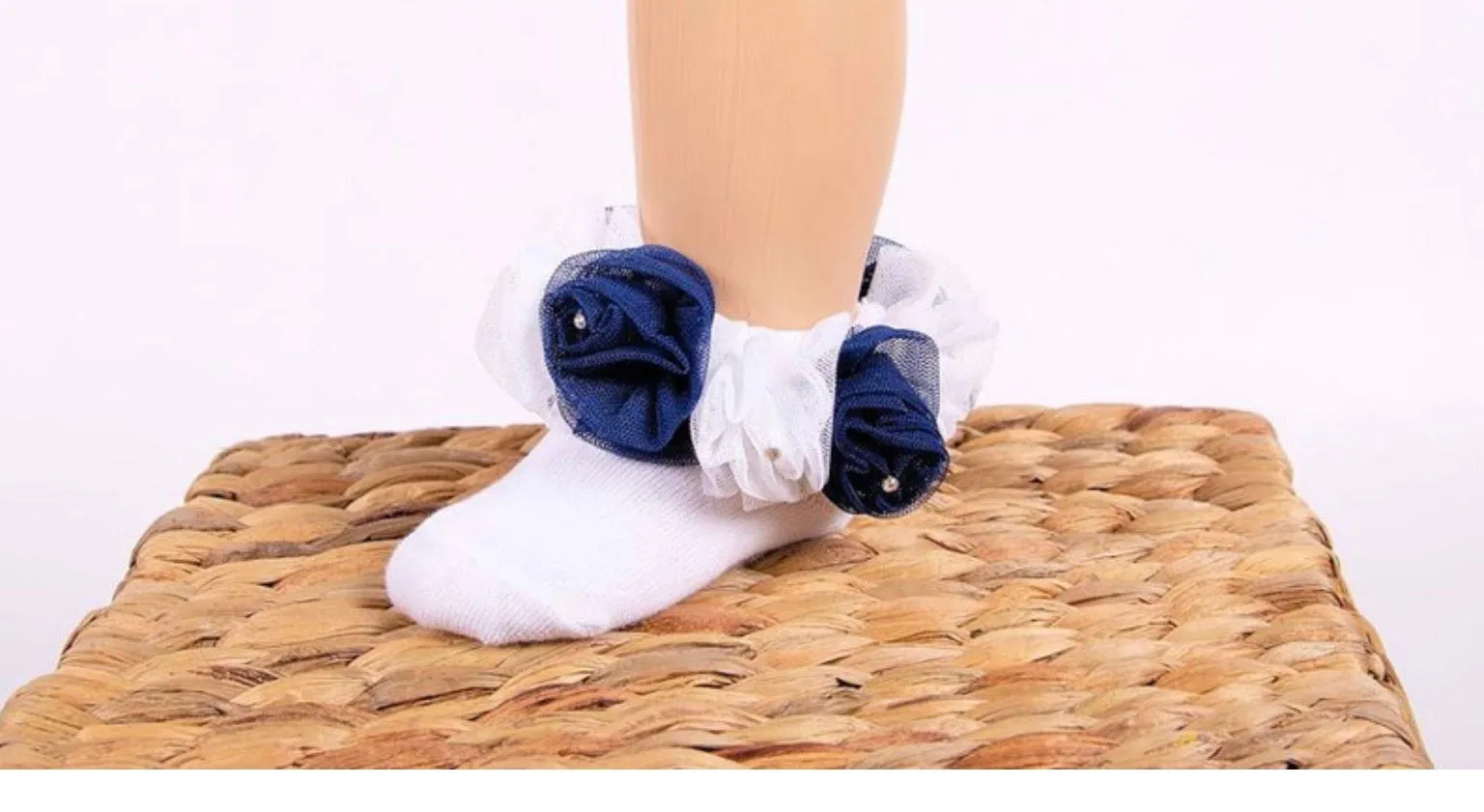 Beau Kid Rose Bud Socks - Navy/White