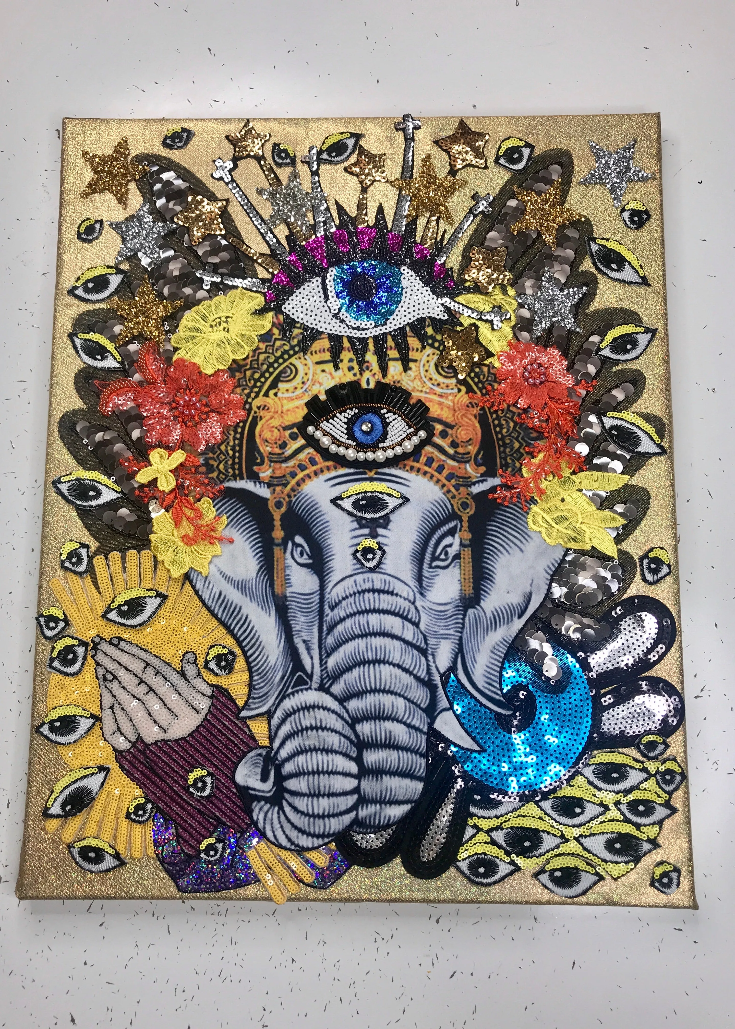 CANVAS Ganesh Golden Love