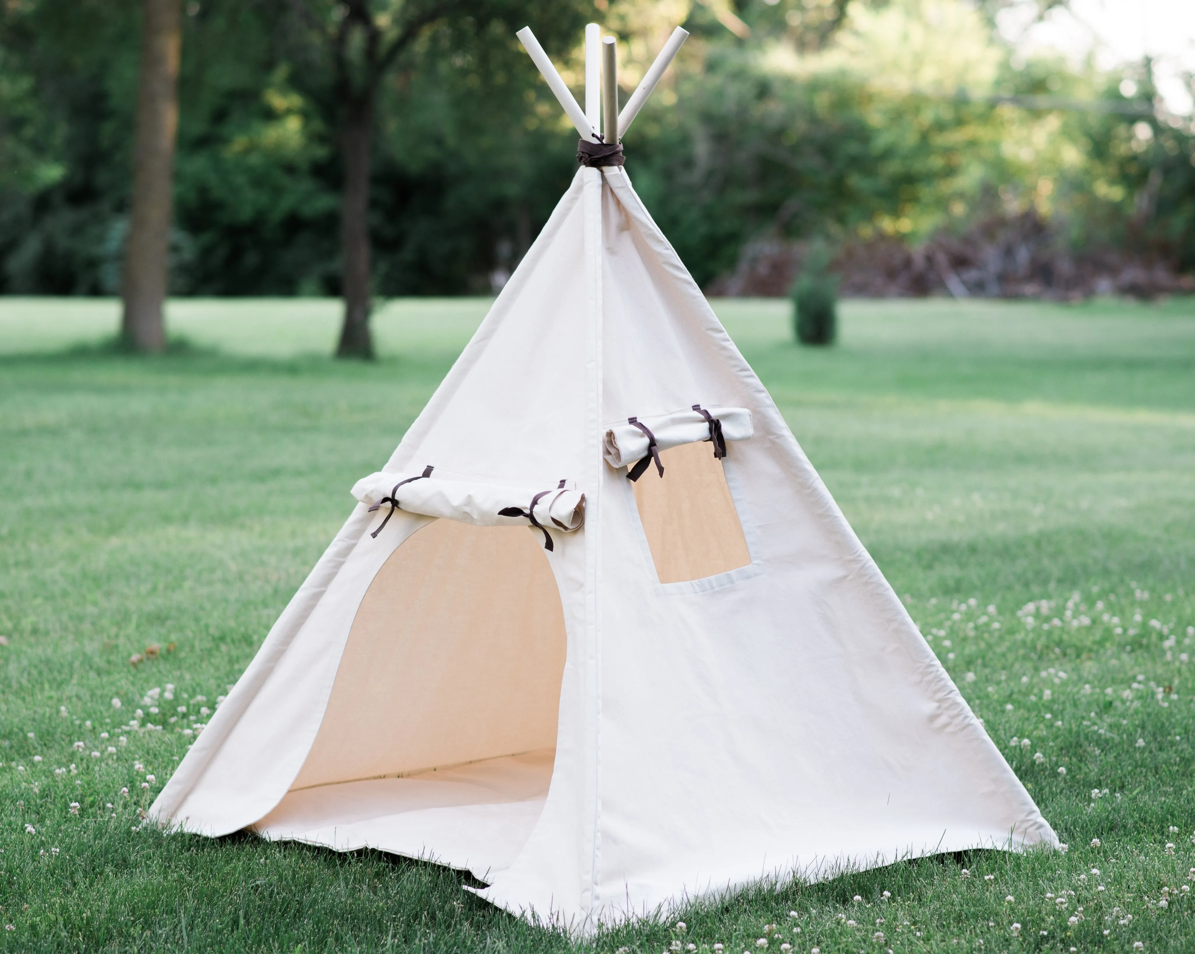 Canvas Kids Play Teepee Tent, Unique Roll Up Door, Includes window