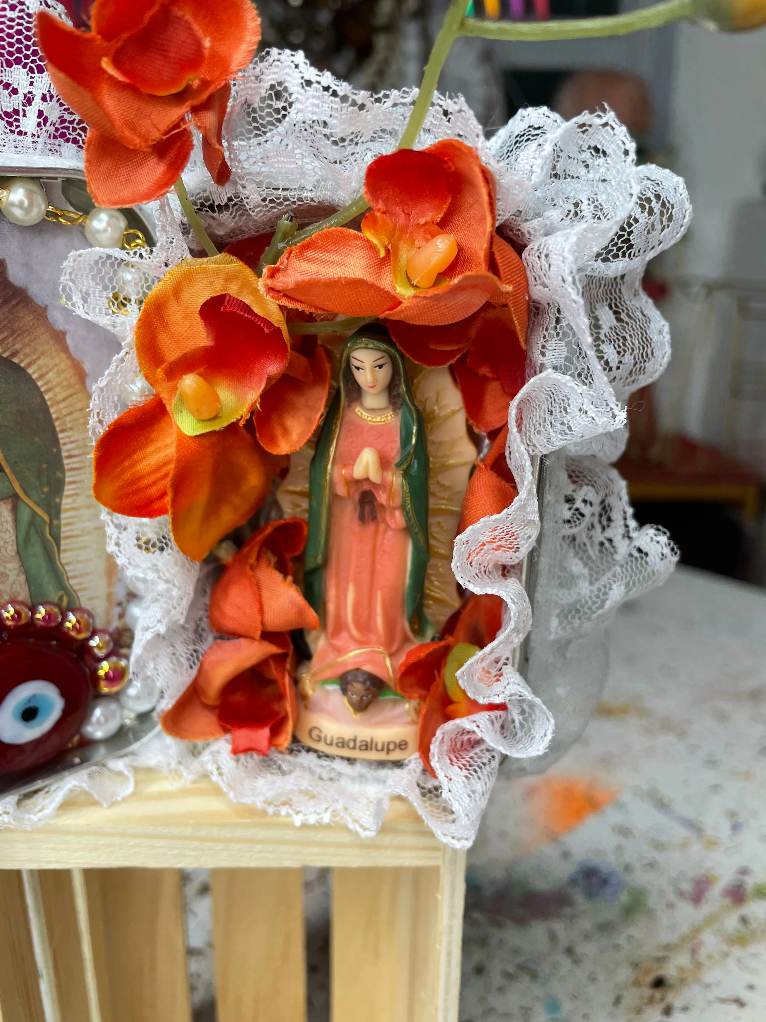 Canvas / little shrine Guadalupana