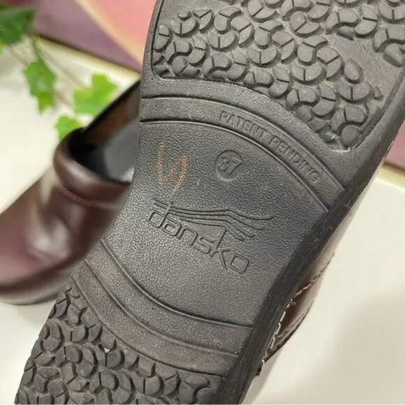 Dansko Pro XP 2.0 Clog in Brown Size 37 / US 6.5 - 7