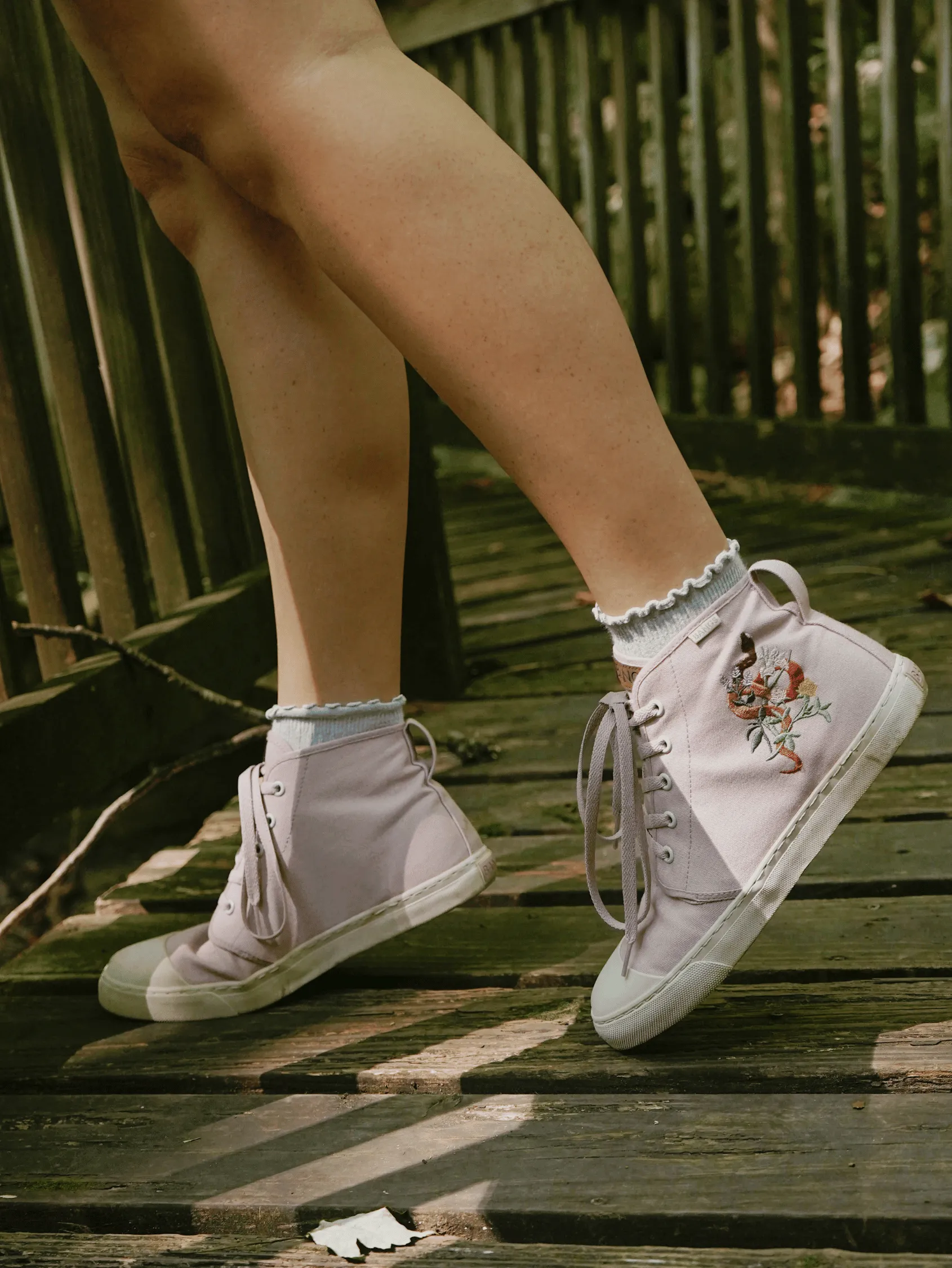 Garden Charmer High Top