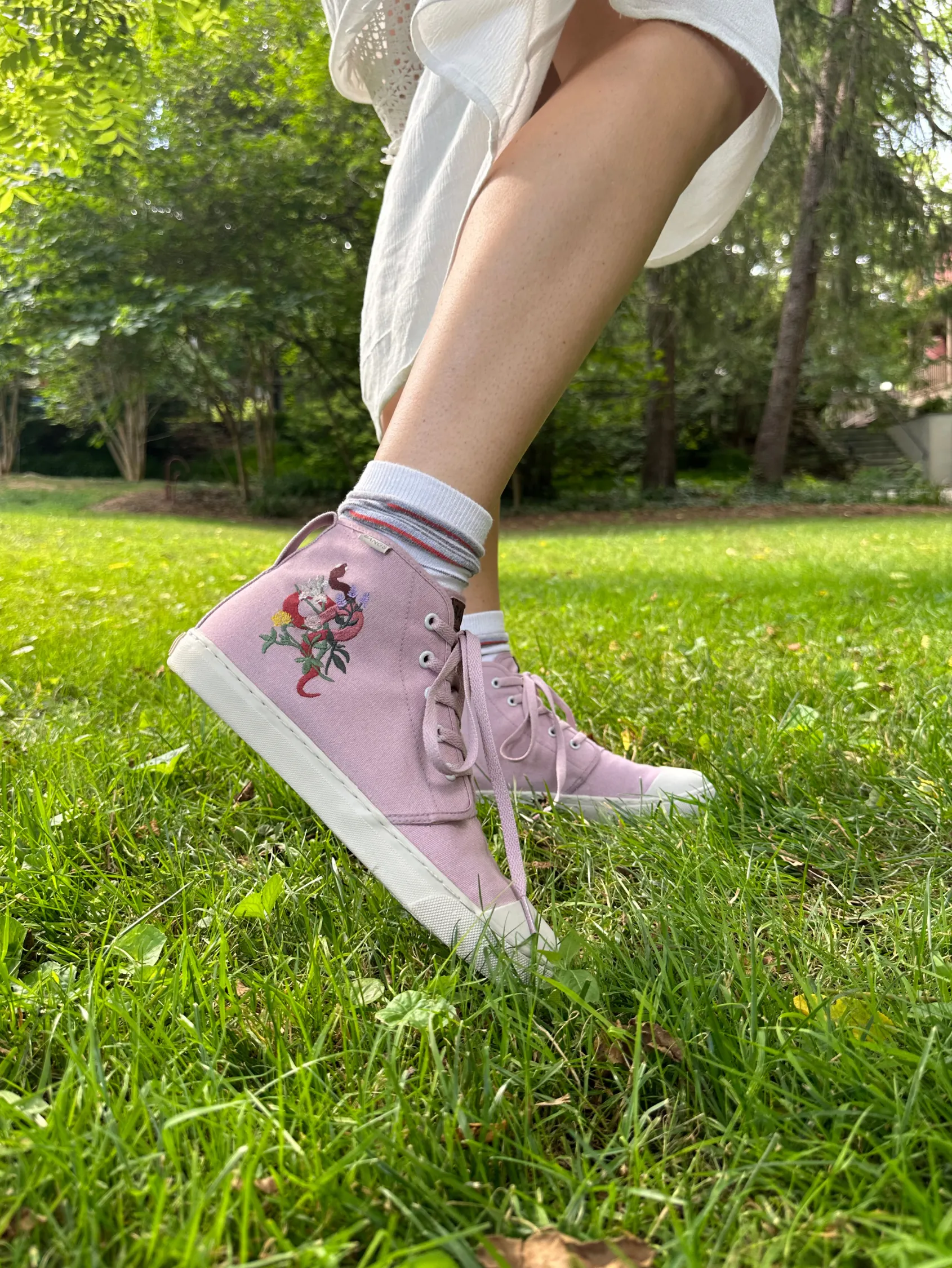 Garden Charmer High Top