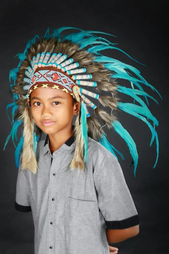 N32- From 5-8 years Kid / Child's: turquoise feather Headdress 21 inch. – 53,34 cm.