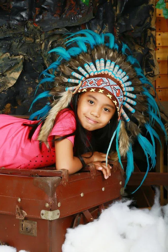 N32- From 5-8 years Kid / Child's: turquoise feather Headdress 21 inch. – 53,34 cm.