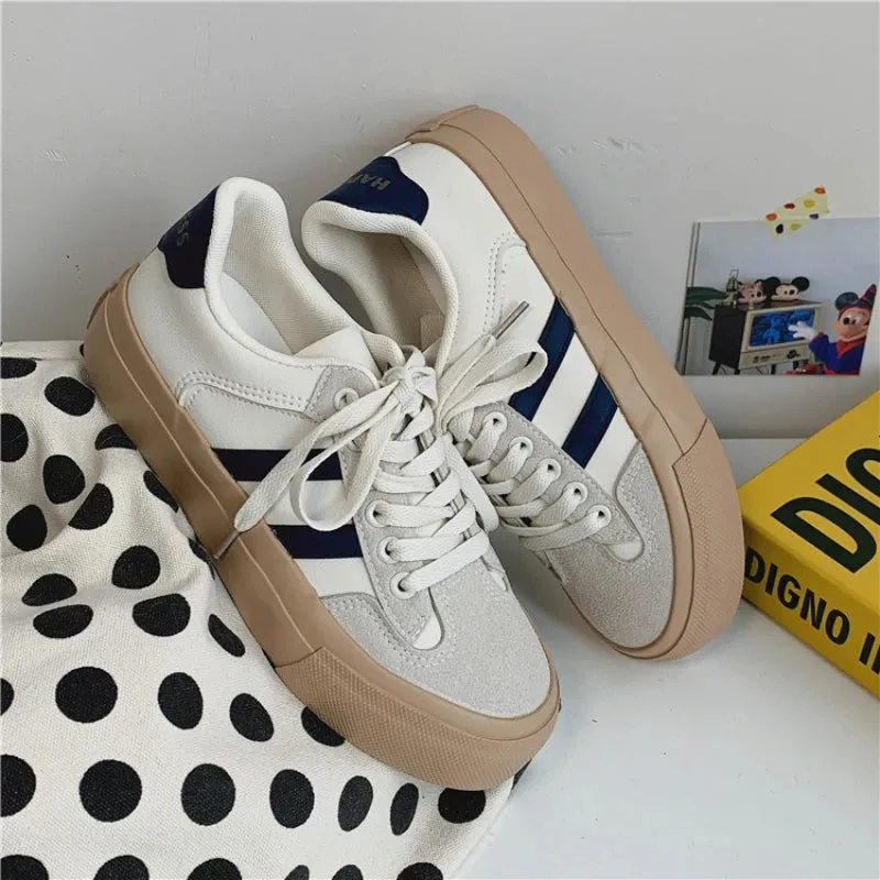 New Women Fashion Casual Shoes 2024 Trend Women's Vulcanize Shoes Luxury Shoes for Woman Low Cut Lace -up Women Casual Sneakers