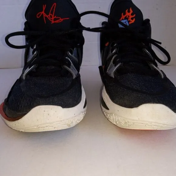 NIKE EUC Kyrie 8 Infinity Fire &amp; Ice Midrise Black/White-Multi Sz 5Y US/37.5 EU