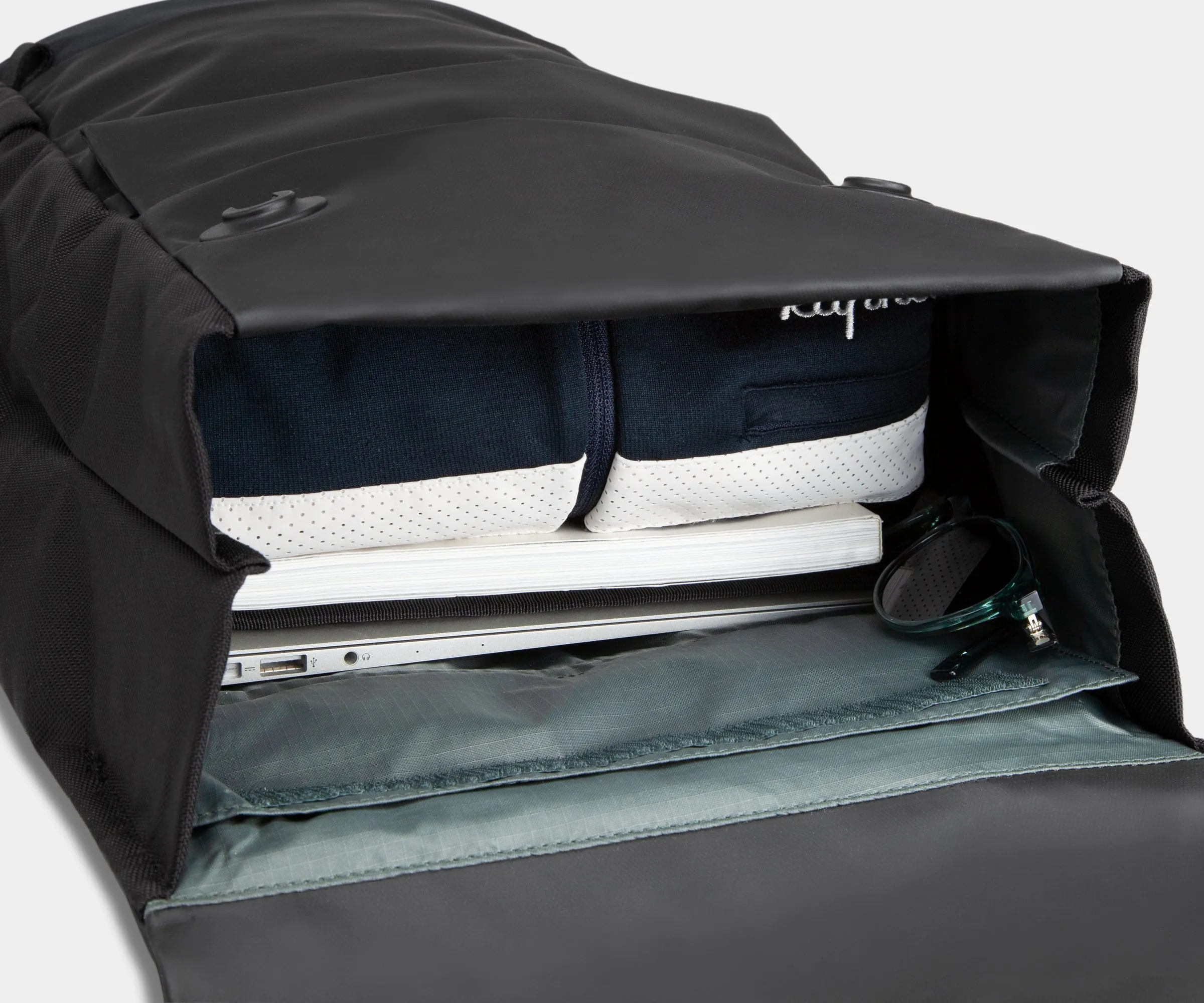 Robin Commuter Backpack