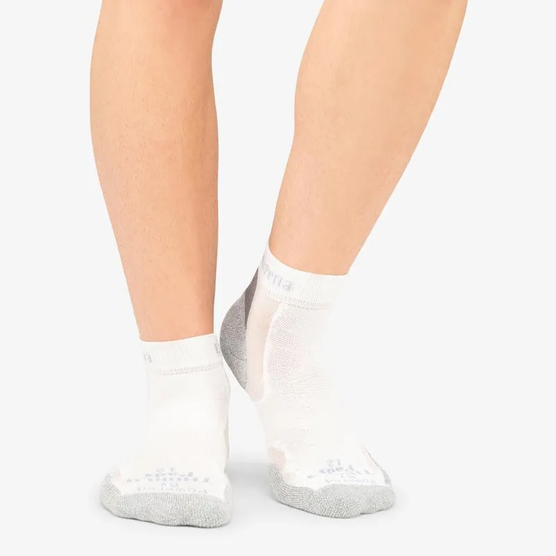 Thorlos Experia TECHFIT Light Cushion Ankle Sock (White)