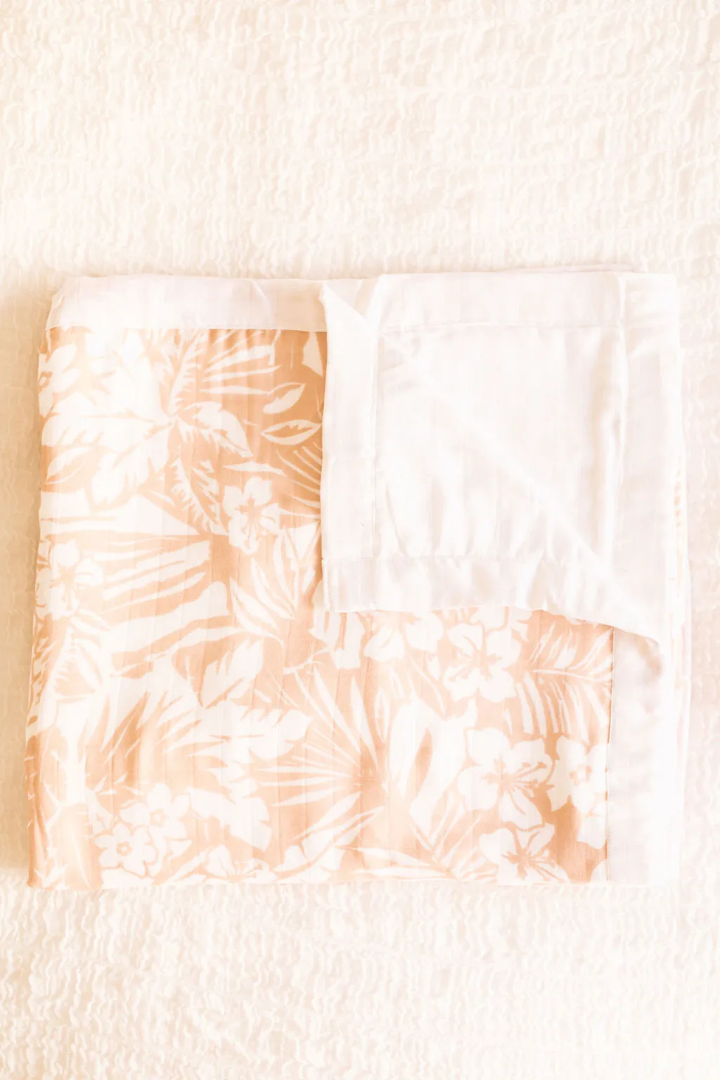 Tropical Sunrise Keiki Lounger