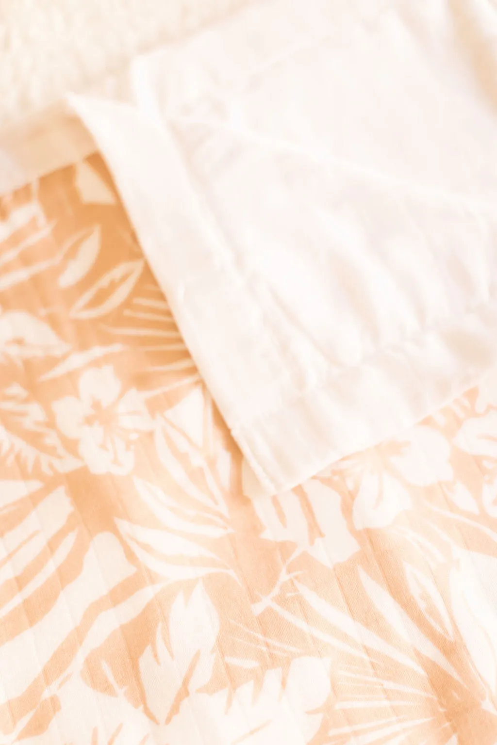 Tropical Sunrise Keiki Lounger