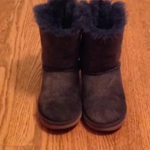 Ugg Bailey bow II boots