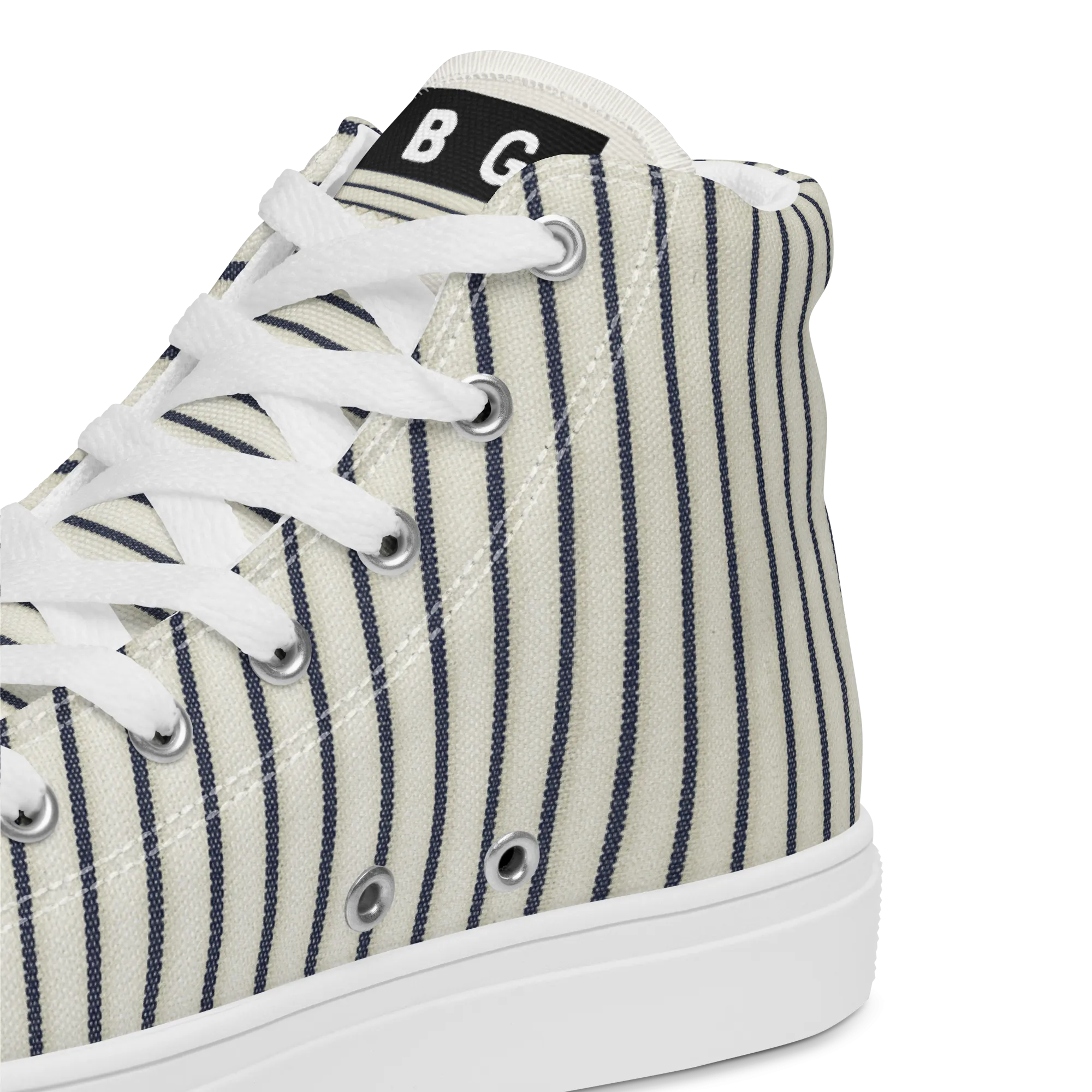 Vintage - Women’s high top canvas shoes