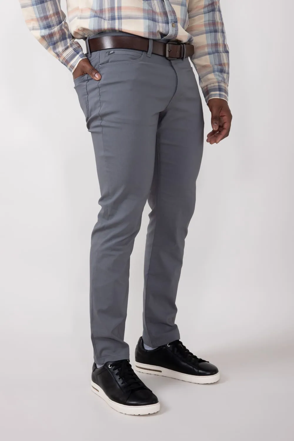 Weatherproof Vintage Momentum 5 Pocket Pants for Men in Graphite | W4S901-092 GRAPHITE