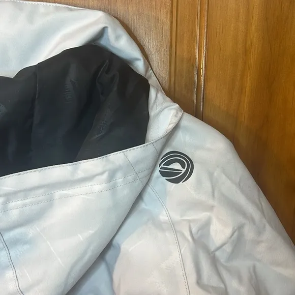 Wildhorn Frontera Premium Women's Lg Ski Snow Jacket Windproof Waterproof Grey