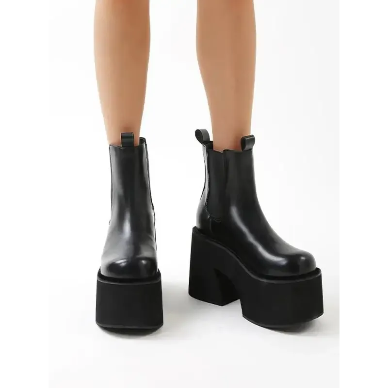 Y2K Inspired Chelsea Boots with Square Heel and Ankle Height