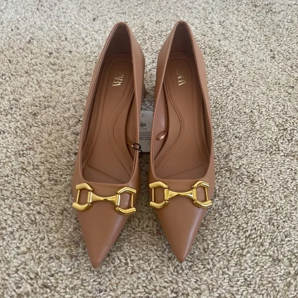 Zara Buckled Chunky High Heel Sz 40/9 NWT