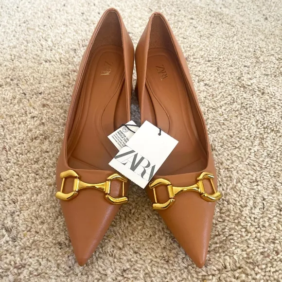 Zara Buckled Chunky High Heel Sz 40/9 NWT